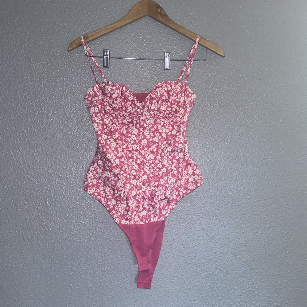 Zara Pink Floral Bodysuit